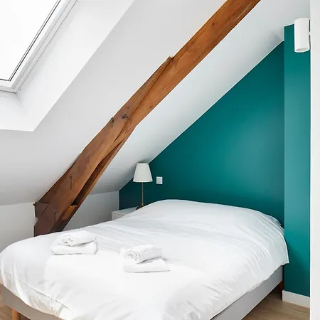 Book - Wifi Fibre/linge/acces Cour